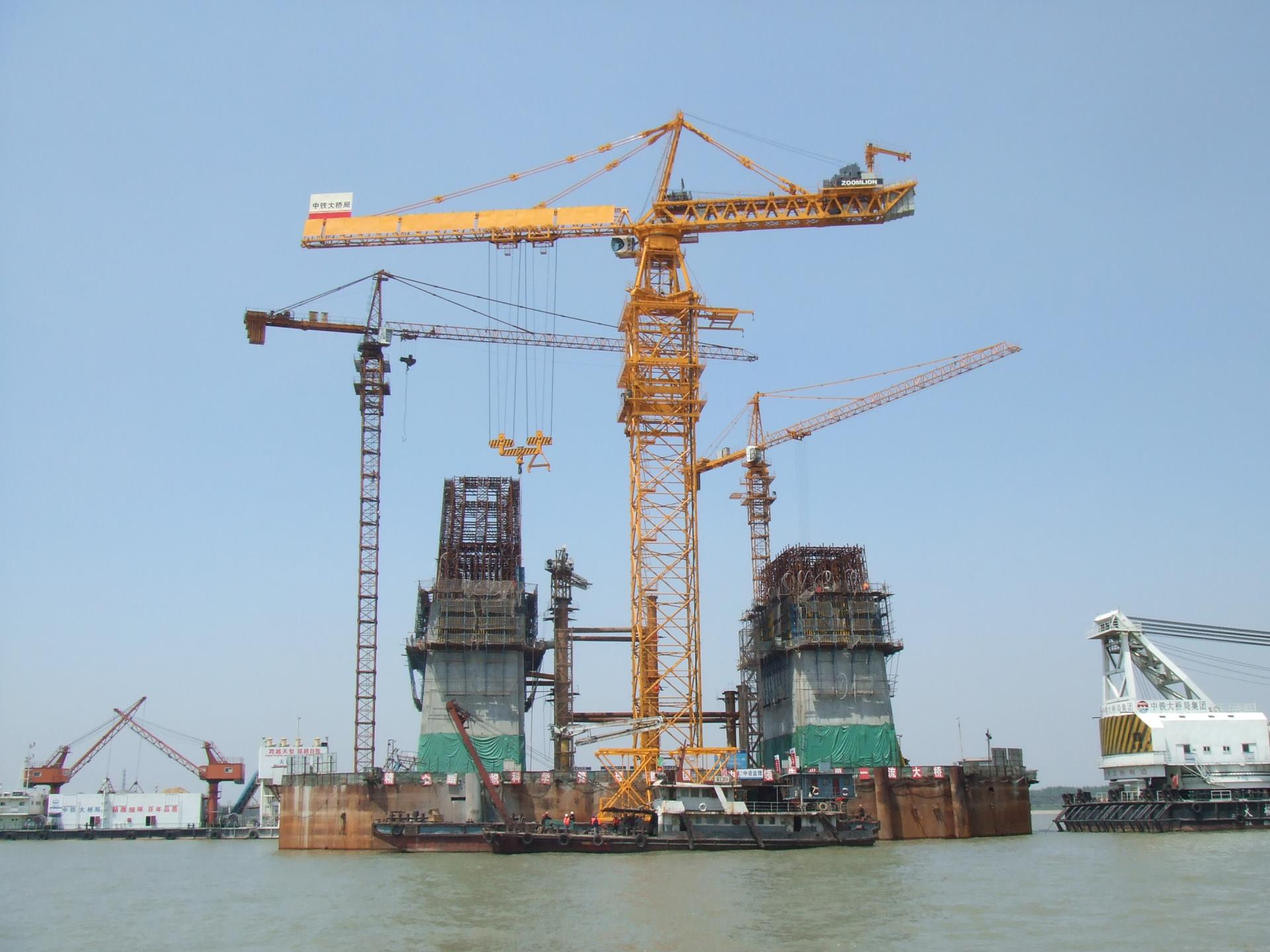大國重器 中聯(lián)重科D5200-240超大型錘頭塔式起重機解析